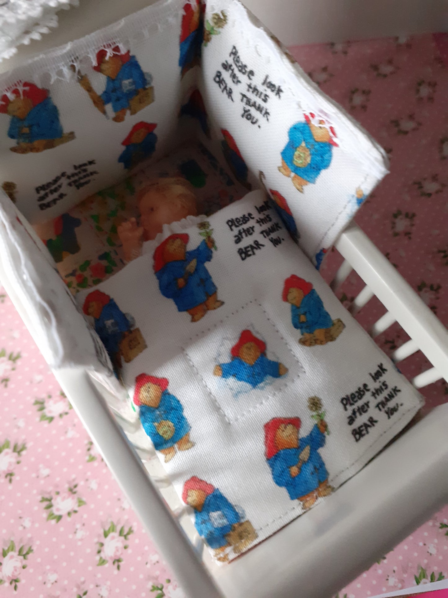 Cot set and blanket  Paddington Bear