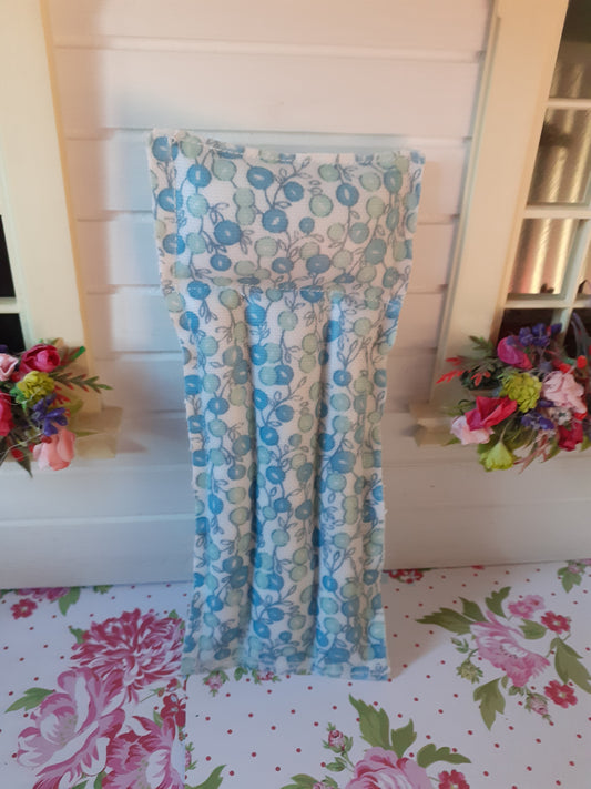 Lilo sun lounger light blue